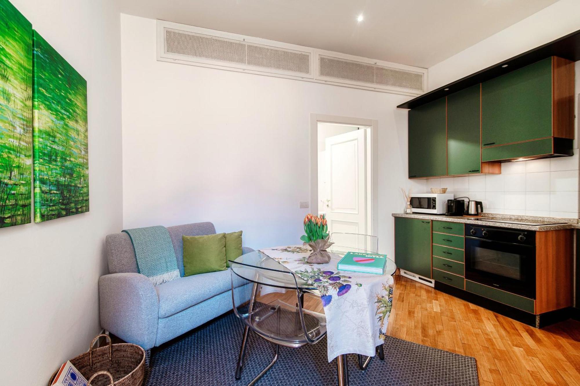 Vittorio Emanuele Apartment - Downtown โกโม ภายนอก รูปภาพ